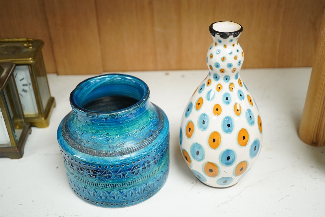 A Castellini and Masini of Faenza maiolica bottle and an Aldo Londi designed Rimini blue vase, largest 19cm high